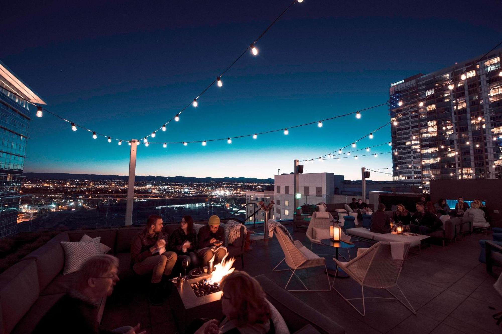 Le Meridien Denver Downtown Exterior photo
